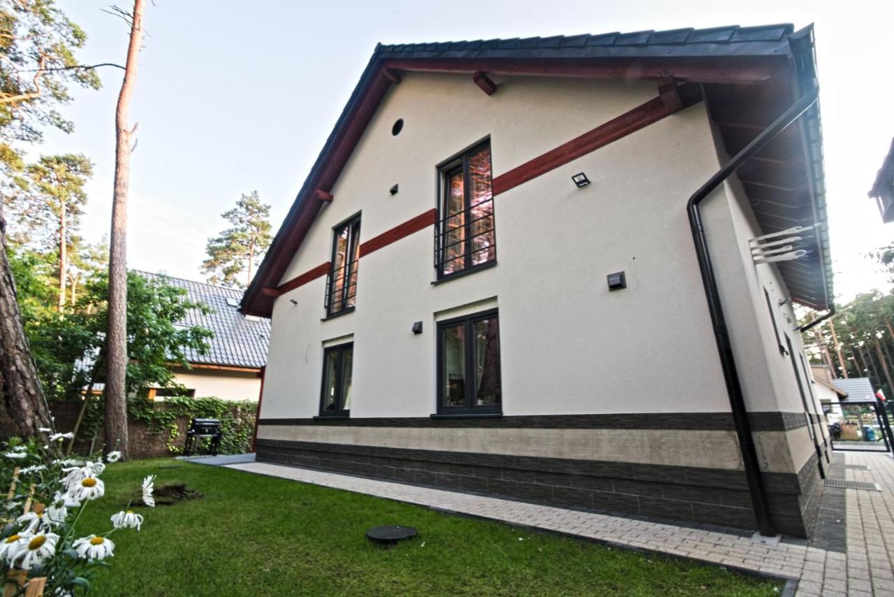 Daisy - Sunny Flowers Apartments Лукенцин Экстерьер фото